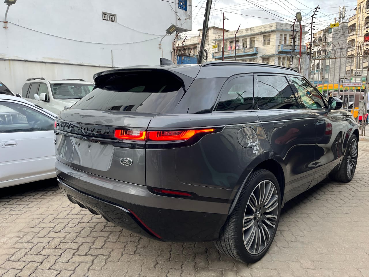 RANGE ROVER VELAR 2018 - smart dream cars Mombasa
